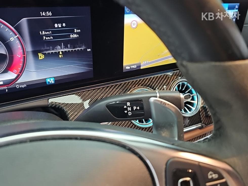 Mercedes-Benz Нов E-КласE63 AMG 4매틱 W212 - 8