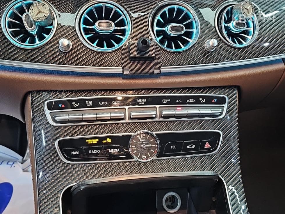 Mercedes-Benz Нов E-КласE63 AMG 4매틱 W212 - 10