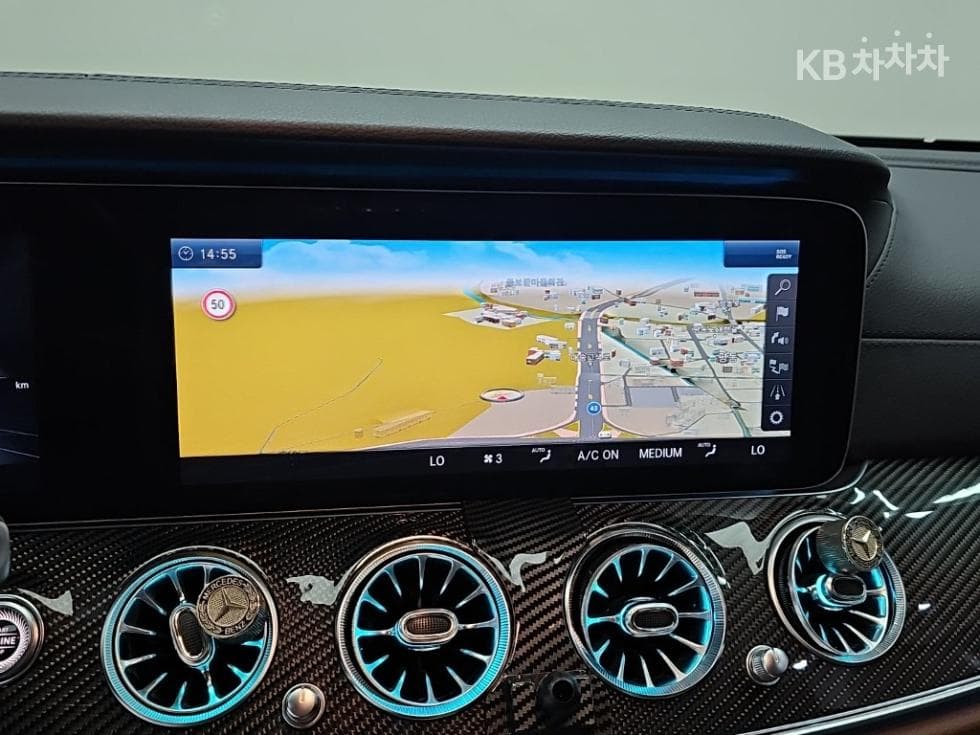 Mercedes-Benz Нов E-КласE63 AMG 4매틱 W212 - 15