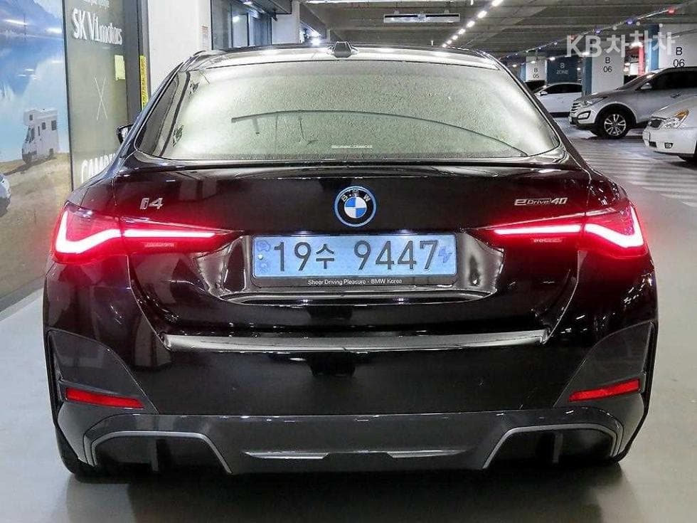 BMW i4eDrive40 M Sport Pro - 5