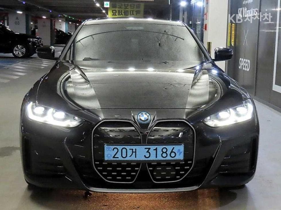 BMW i4eDrive40 M Sport Pro - 2