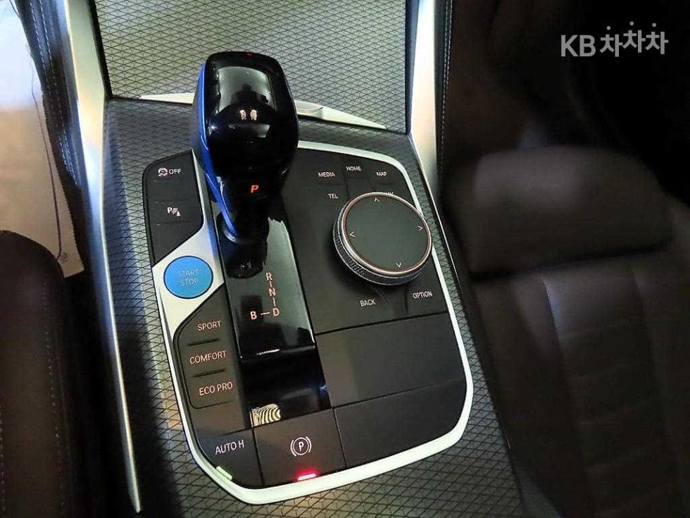 BMW i4eDrive40 M Sport Pro - 12