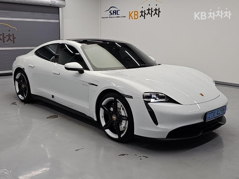 Porsche Taycan4S - 4