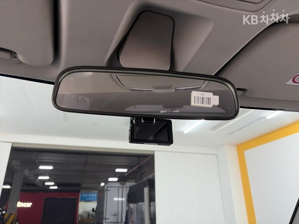Киа The New (фейслифт) Киа Рей (ван) Ван1.0 Бензин Ван 2-местен Престиж Специал (специален признак/издание) - 19