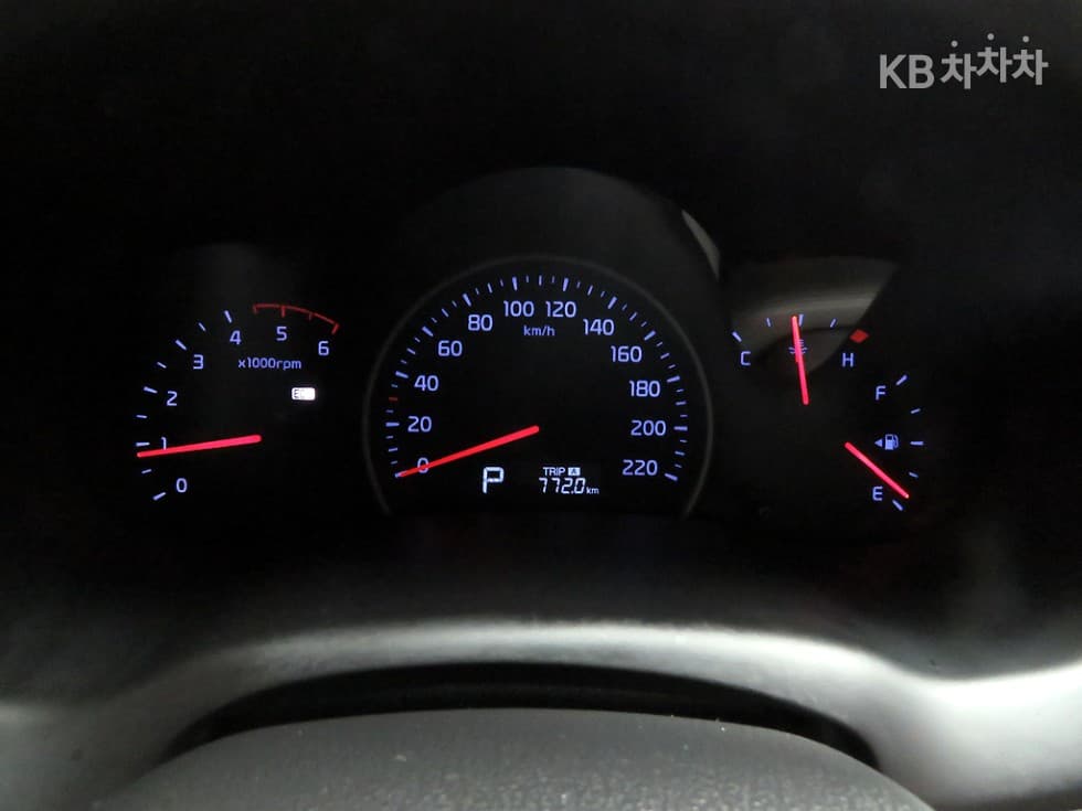 Kia Carnival RNewCarnival Limousine President - 9