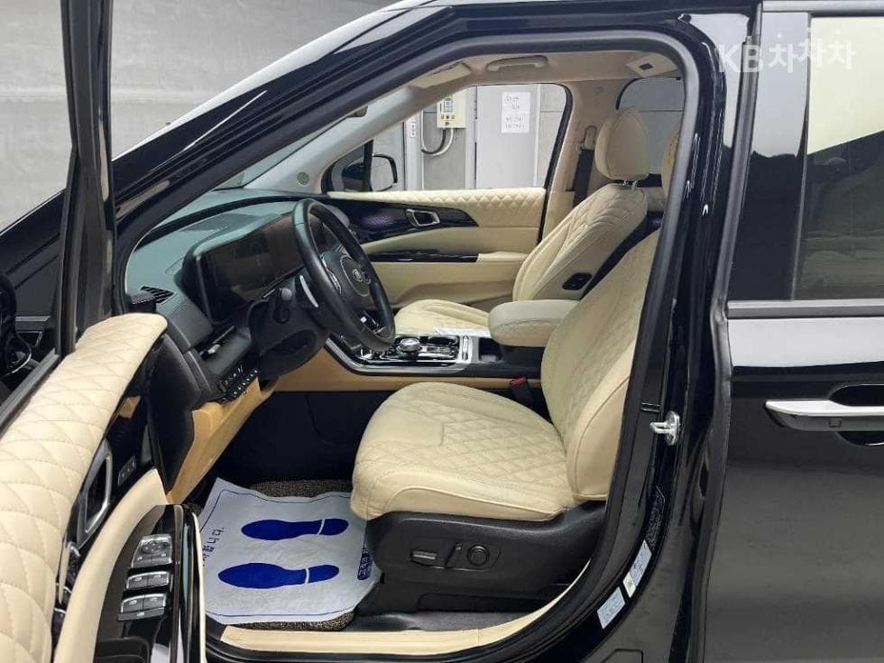 Kia Carnival 4th generationHigh Limousine (Carnival) G3.5 GDI 9-seater Signature - 5