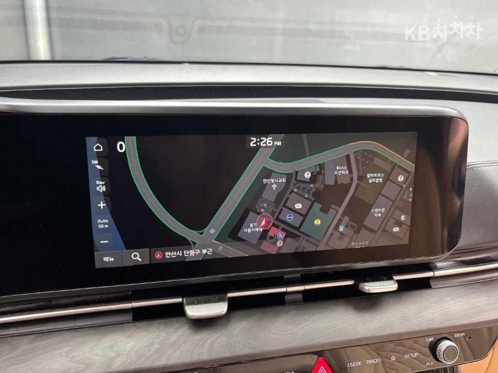 Kia Carnival 4th generationHigh Limousine (Carnival) G3.5 GDI 9-seater Signature - 13