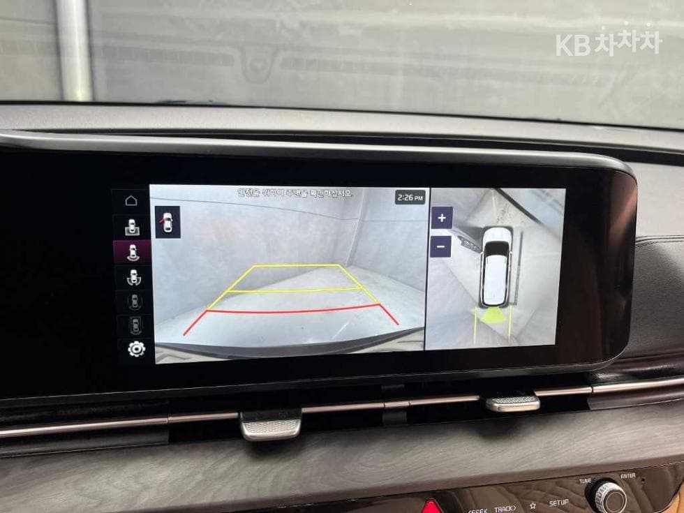 Kia Carnival 4th generationHigh Limousine (Carnival) G3.5 GDI 9-seater Signature - 14