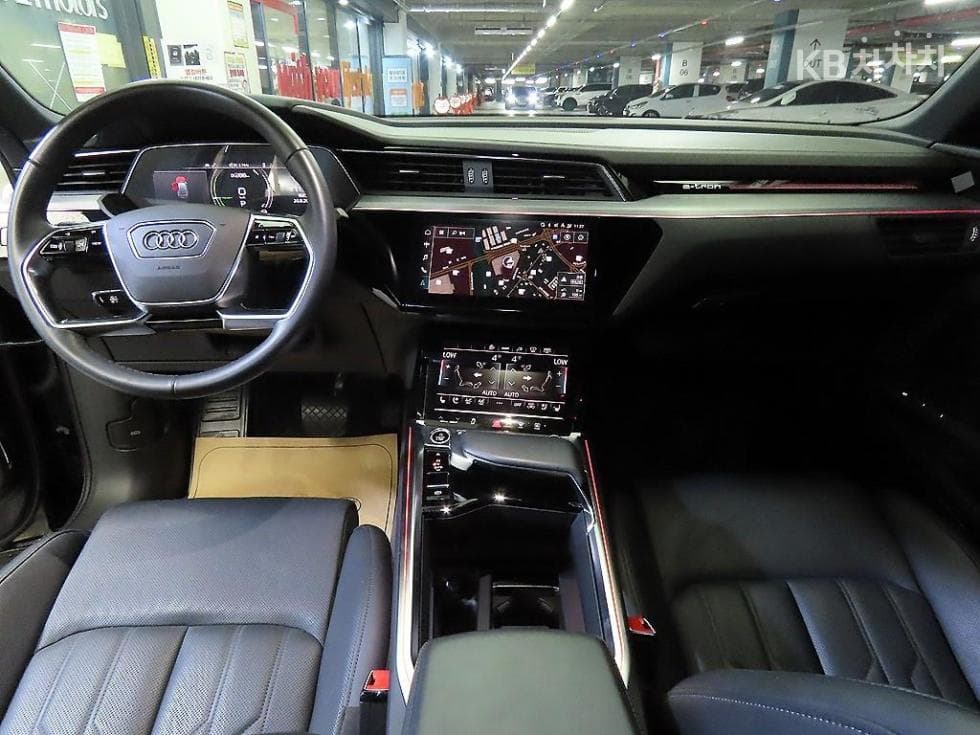 Audi e-tron55 Quattro Sportback Standard - 10