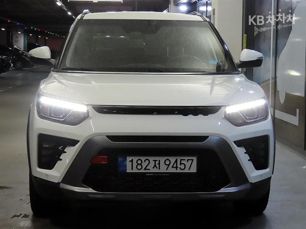 KG Mobility The New (facelift) Tivoli1.5 Turbo Gasoline Direct Injection V7 - 2