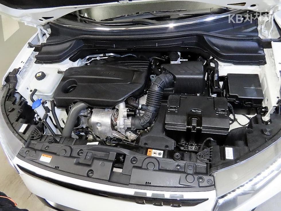 KG Mobility The New (facelift) Tivoli1.5 Turbo Gasoline Direct Injection V7 - 19