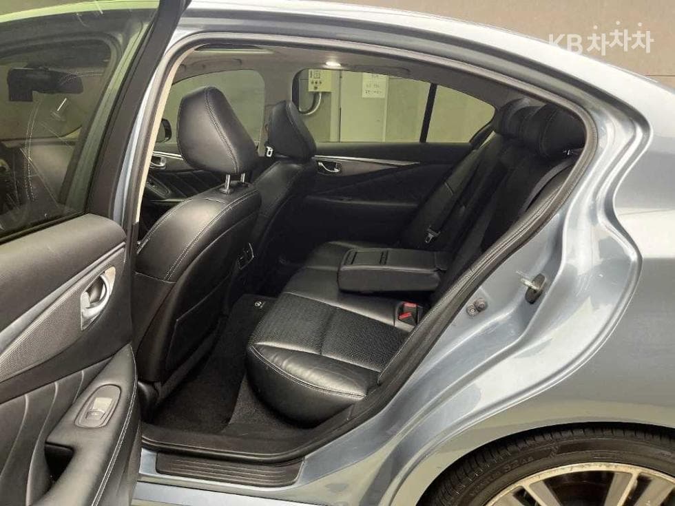 Местен피니티 Q503.5 S Hybrid Essence - 6
