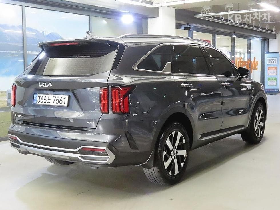 Киа Sorento 4-то поколение2.5 T-GDI 4x4 Signature - 4
