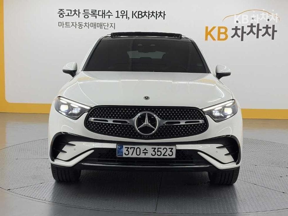 Mercedes-Benz GLC(X254)GLC300 4Matic Coupe Стандартен - 2