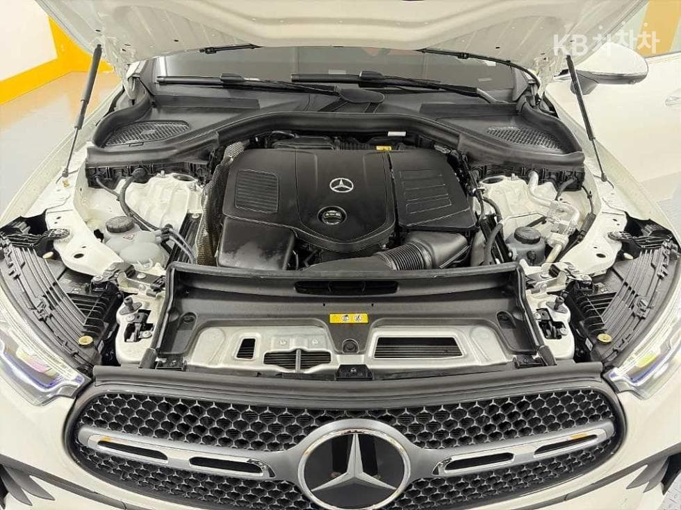 Mercedes-Benz GLC(X254)GLC300 4Matic Coupe Стандартен - 5