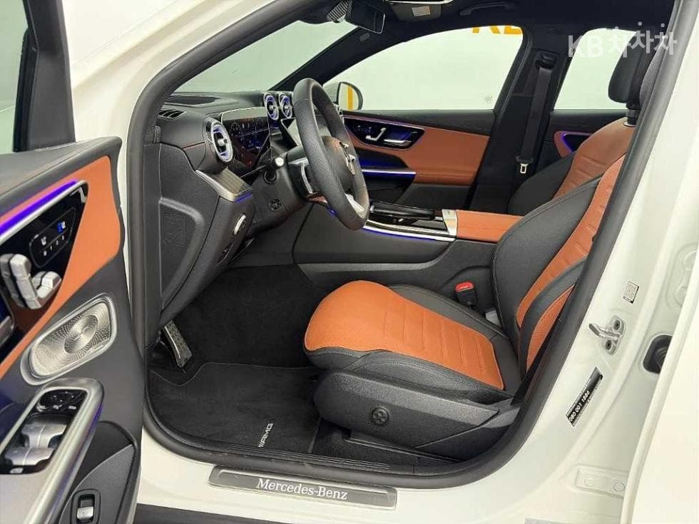 Mercedes-Benz GLC(X254)GLC300 4Matic Coupe Стандартен - 11