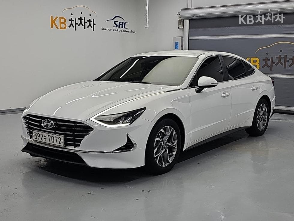 Хюндай Соната (DN8) 2.0 LPG Рент-а-кар Стил - Image 1