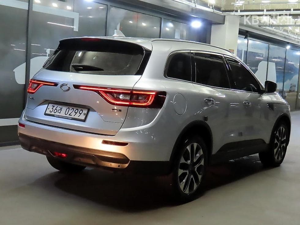 Рено Корея QM62.0 2WD RE Signature - 4