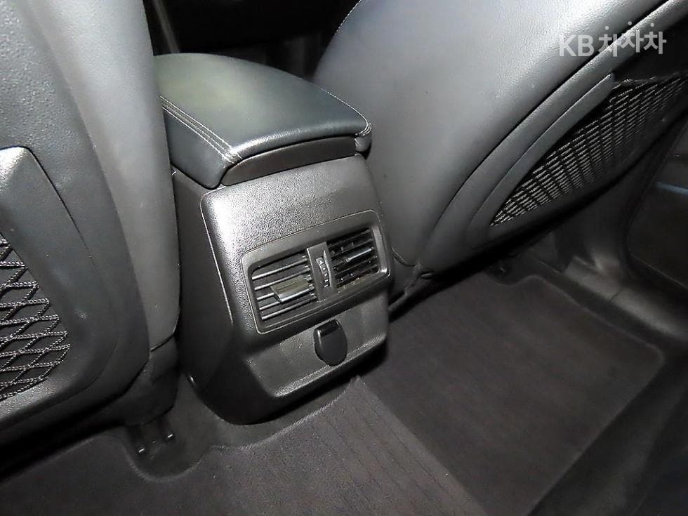 Рено Корея QM62.0 2WD RE Signature - 15
