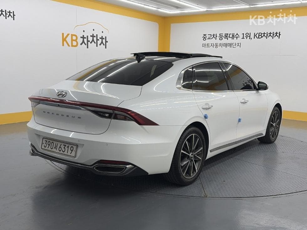 Хюндай The New (фейслифт) Grandeur (Azera)LPi 3.0 Рент-а-кар Premium - 4