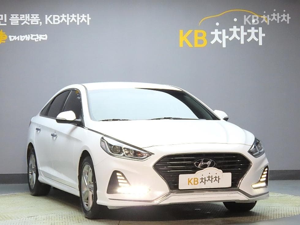 Hyundai Sonata New Rise2.0 Smart - 3