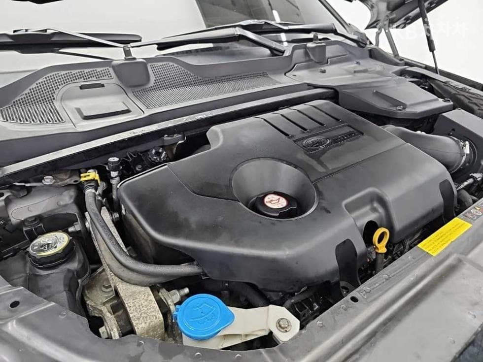 Land Rover 디스커버리 스포츠2.0 TD4 SE - 5