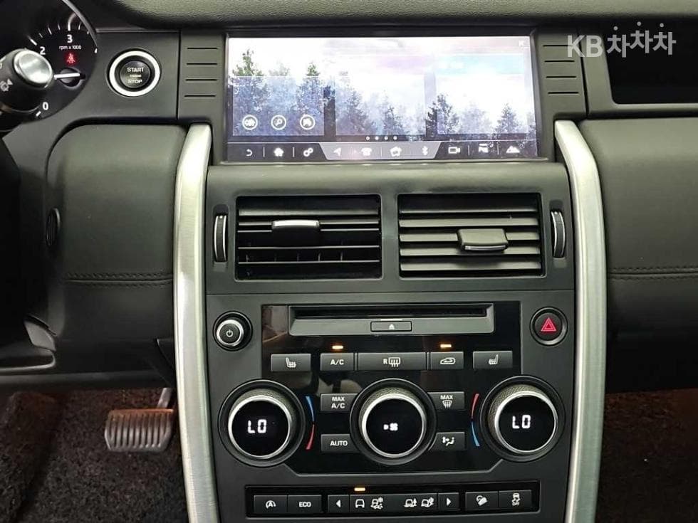Land Rover 디스커버리 스포츠2.0 TD4 SE - 10