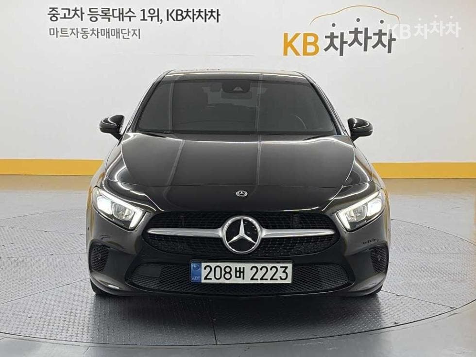 Mercedes-Benz A클래스(W177)A220 Sedan - - 2