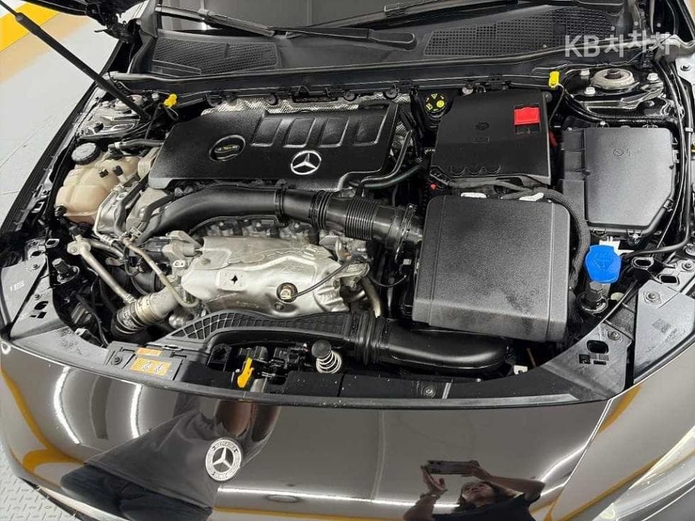 Mercedes-Benz A클래스(W177)A220 Sedan - - 5