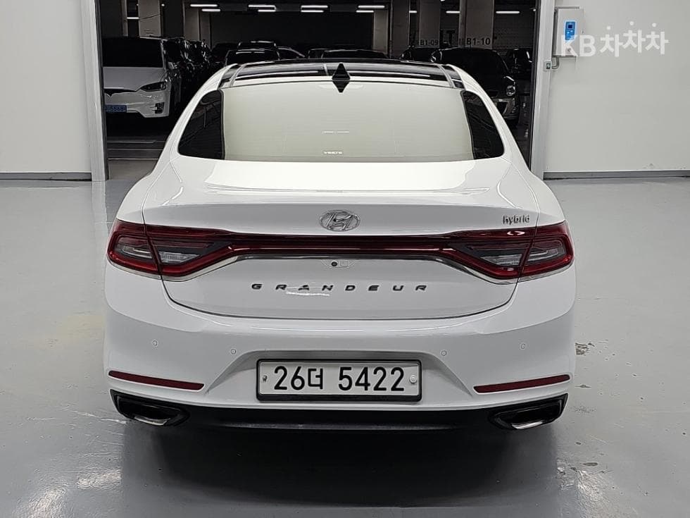 Hyundai Grandeur (Azera)IG HybridExclusive Special (special feature/edition) - 3
