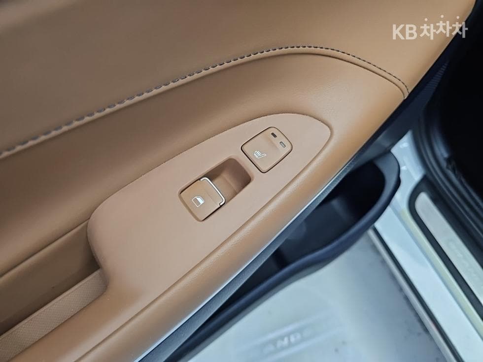 Hyundai Grandeur (Azera)IG HybridExclusive Special (special feature/edition) - 15