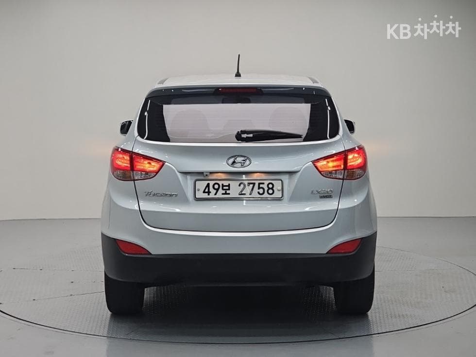 Хюндай ТуксонixДизел 2WD LX20 Лукс - 3