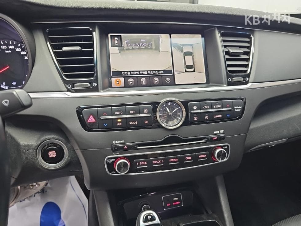 Киа K93.8 GDI Noblesse Стандартен - 10