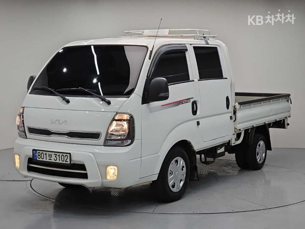 Киа The New (фейслифт) Бонго 3 (лек) 1 тон Двойна Кабина Удължено междуосие 2WD GLS - Image 1