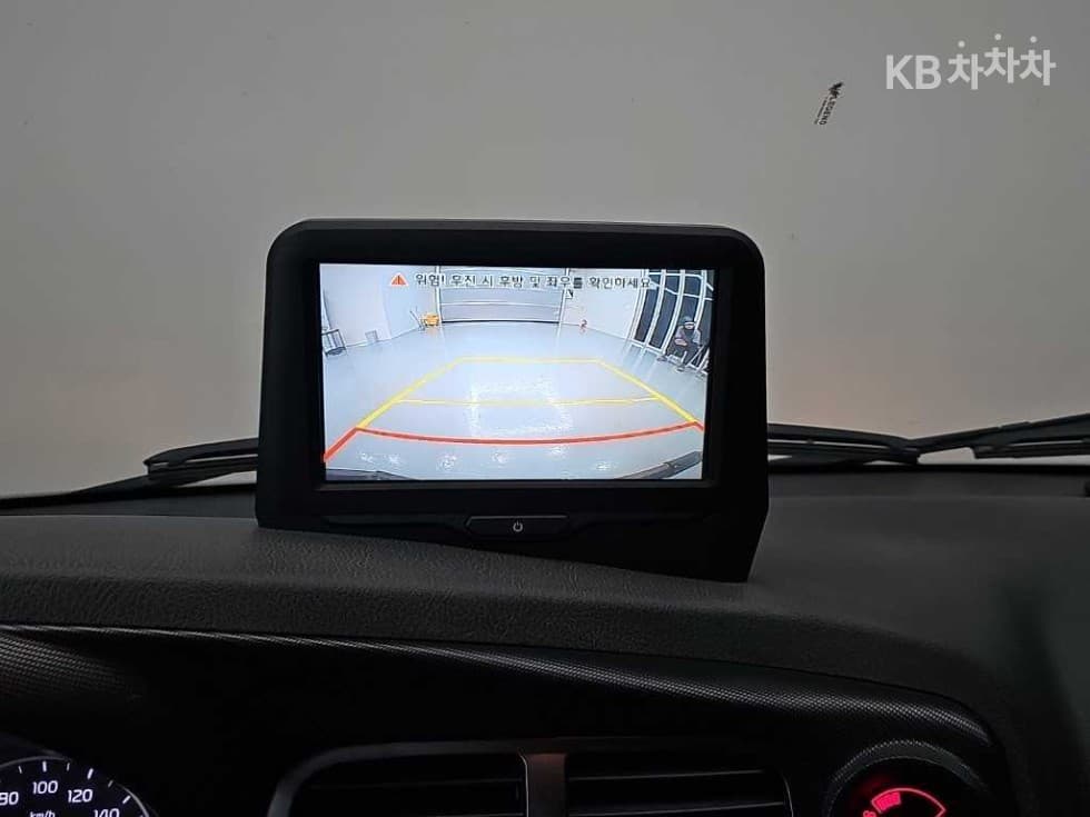 Киа The New (фейслифт) Бонго 3 (лек)1 тон Двойна Кабина Удължено междуосие 2WD GLS - 14