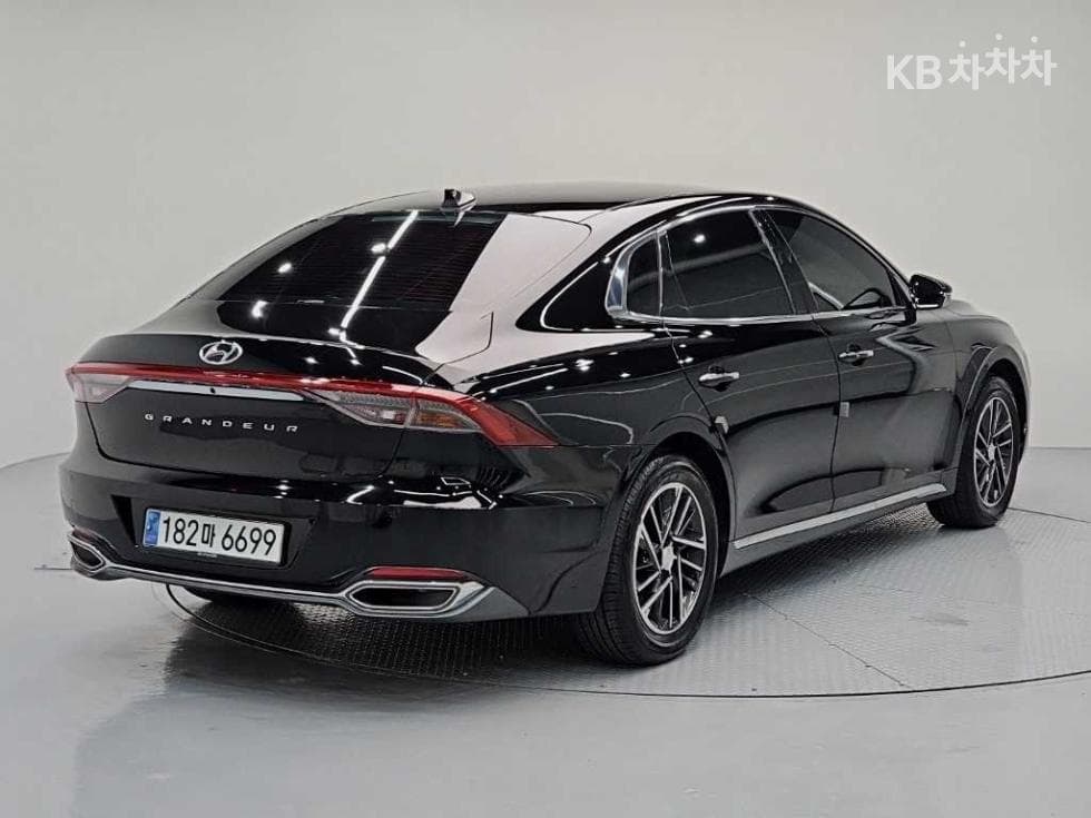 Хюндай The New (фейслифт) Grandeur (Azera)LPi 3.0 Premium - 4