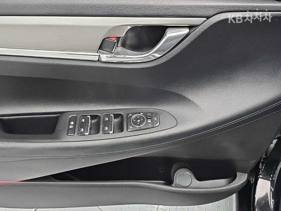 Хюндай The New (фейслифт) Grandeur (Azera)LPi 3.0 Premium - 15