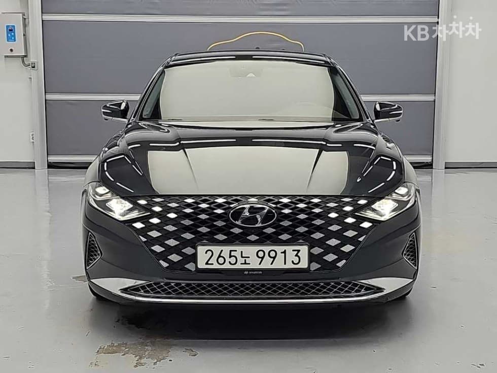 Hyundai The New (facelift) Grandeur (Azera) Hybrid2.4 Calligraphy - 2