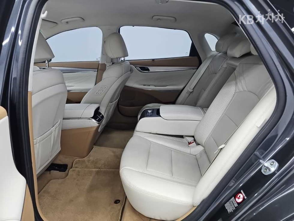 Hyundai The New (facelift) Grandeur (Azera) Hybrid2.4 Calligraphy - 12