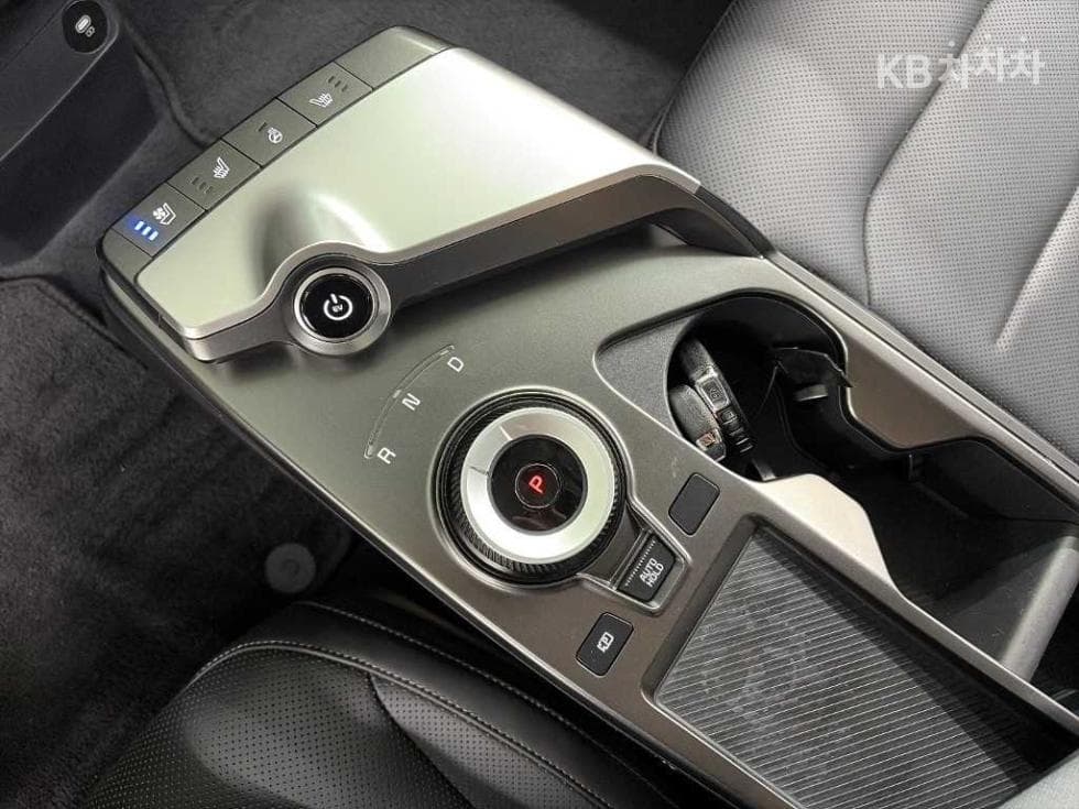 Киа The New (фейслифт) EV6롱 레Местен지 2WD Базов - 8