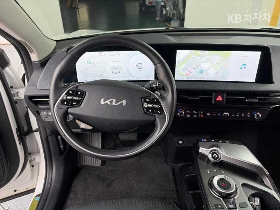 Киа The New (фейслифт) EV6롱 레Местен지 2WD Базов - 9