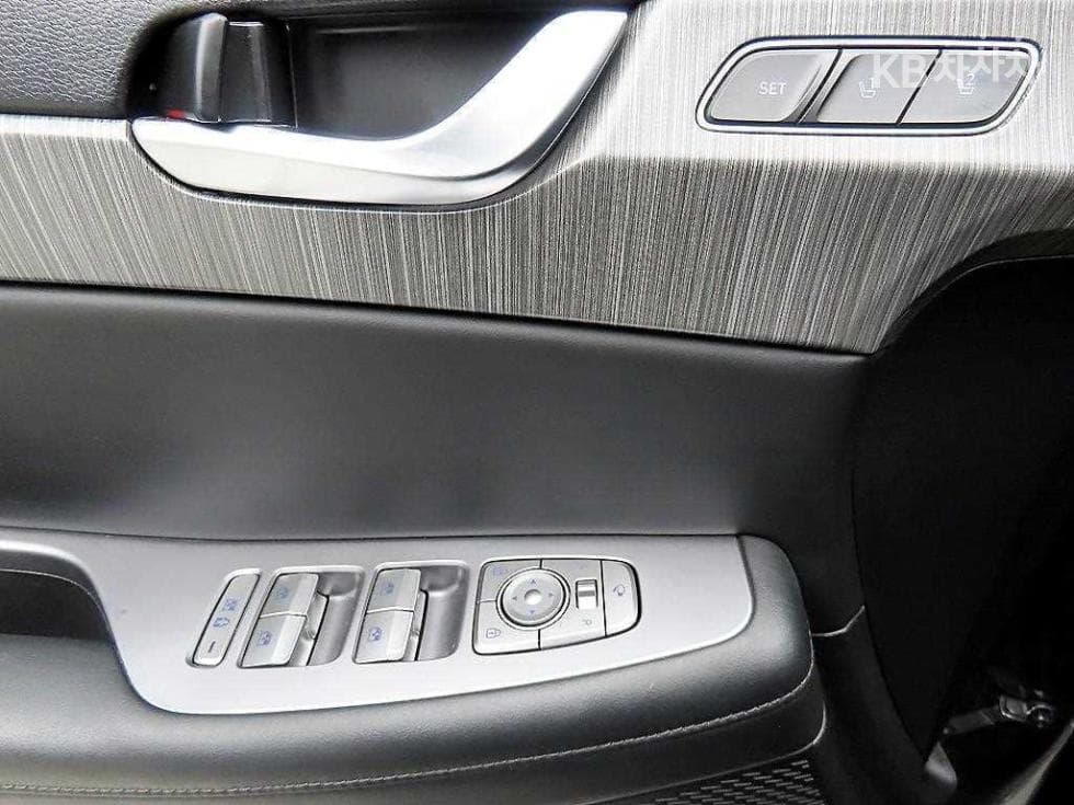 Hyundai The New (facelift) Palisade3.8 Gasoline 4WD Prestige - 11