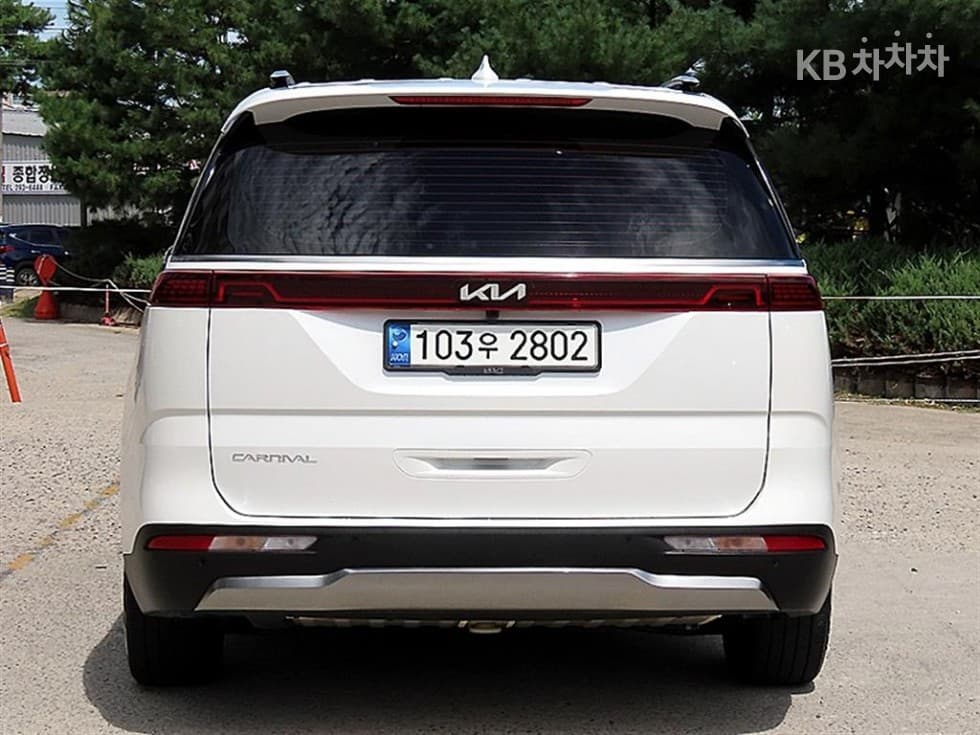 Kia Carnival 4th generationG3.5 GDI 7-seater (Limousine) Signature - 4