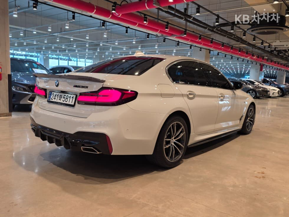BMW 올Нов5 Серия (G30)520i Luxury - 4