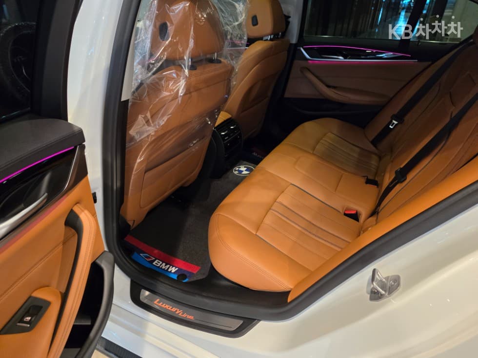 BMW 올Нов5 Серия (G30)520i Luxury - 14