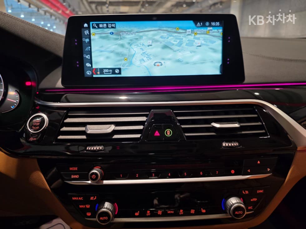BMW 올Нов5 Серия (G30)520i Luxury - 9
