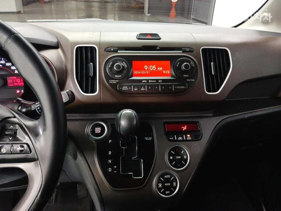 Kia Ray (van)1.0 바이퓨얼 Prestige - 16