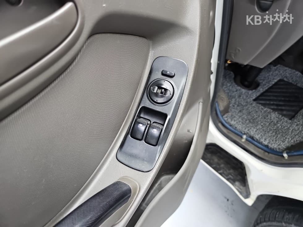 Хюндай Porter 2Удължено междуосие Super Cab CRDi Smart - 16