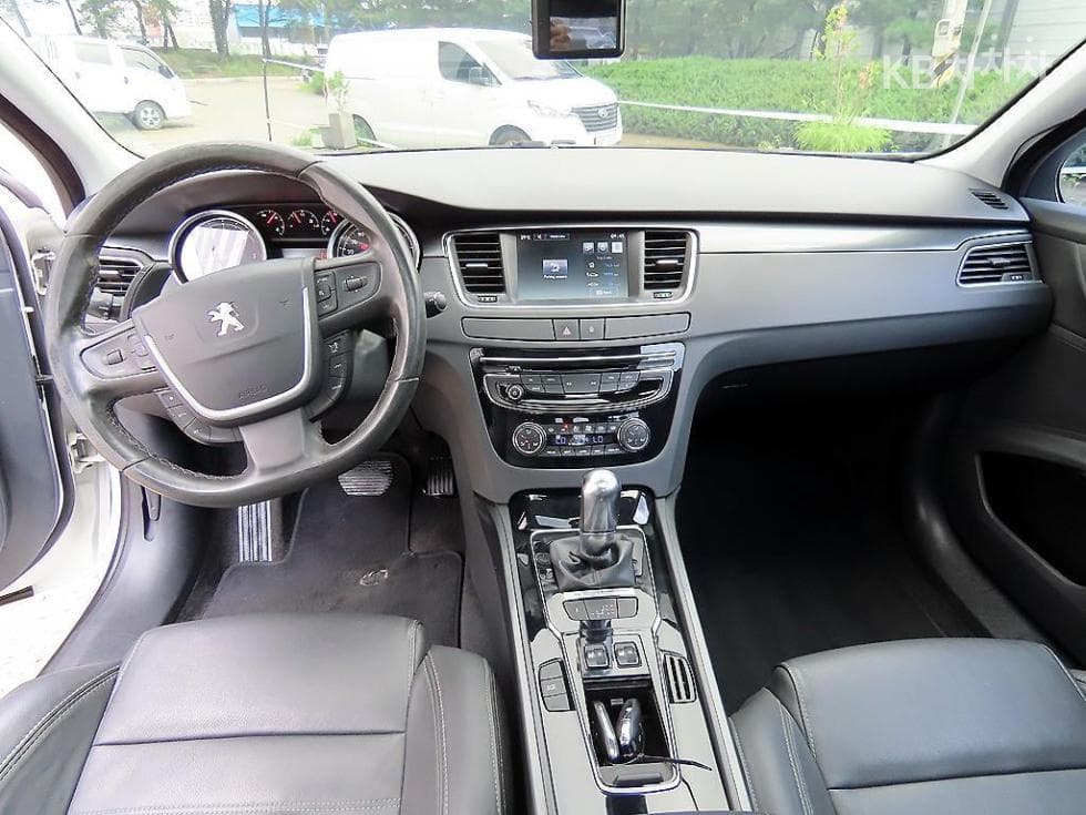 Peugeot 5081.6 럭스 - 7