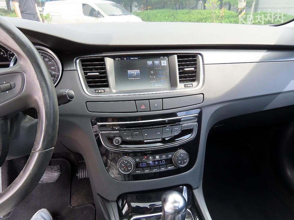 Peugeot 5081.6 럭스 - 13